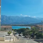 T2 Entierement Equipe A 150m De La Plage. Apartment