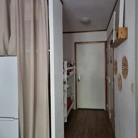 Apartament T2 Entierement Equipe A 150m De La Plage.