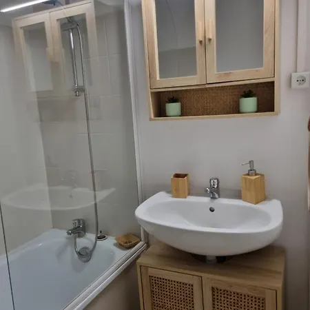 T2 Entierement Equipe A 150m De La Plage. * Calvi (Corsica)